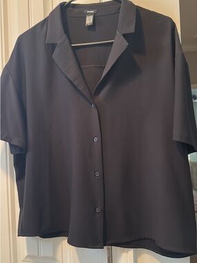 Express Black Short-Sleeve Button-Front Camp Collar Shirt